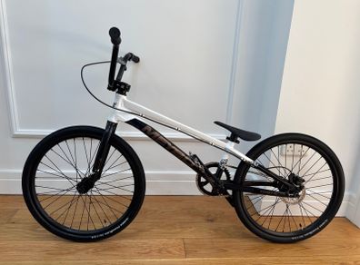 Bmx bike