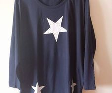 BNWT Zentex Navy Stars top/jumper size UK18 EUR46 Postage included