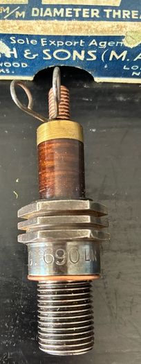 Vintage KLG 690LR Spark Plug in Original Box