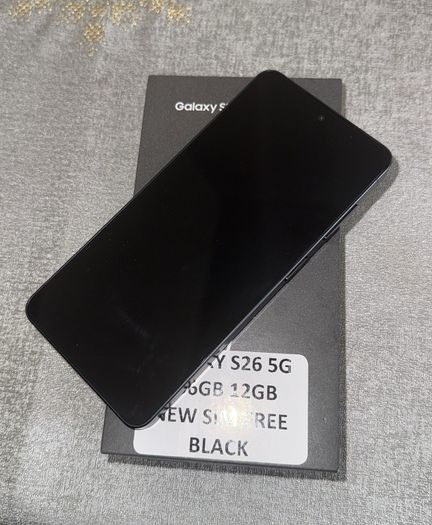 Samsung Galaxy S26 256GB Black - Like New