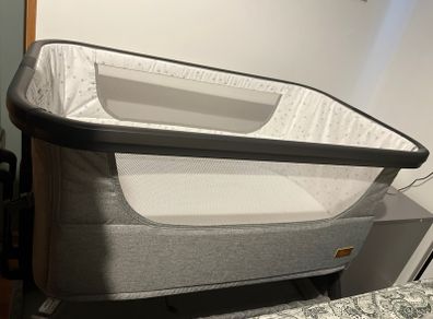 Baby Elegance Co-Glide Electric Bedside Crib