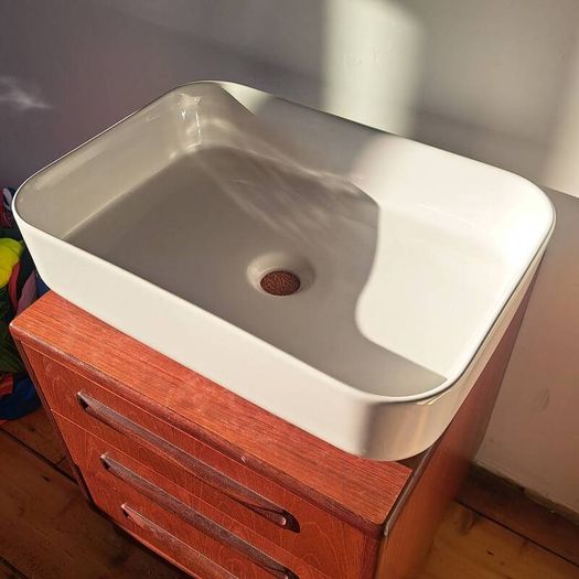 Sonas Avanti rectangular basin