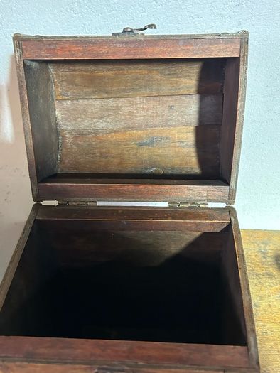 Wine Cases. Ideal for Xmas gifting