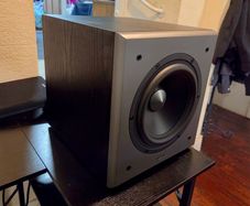 Edifier T5 home theatre sub