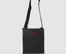 Bran new never used Hugo boss men's harry zipped cross body bag