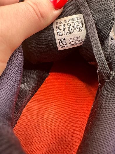 Adidas Trainers UK 9