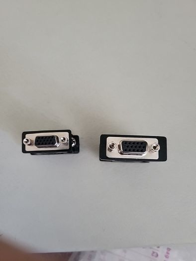 DVI-I  to  vga