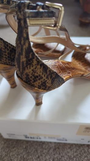 Chloe Tan & Gold Sandals - Size 40