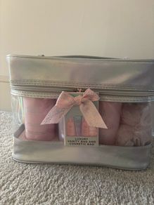 Brand new and unopened Baylis & Harding luxury gift set in a stylish vanity/cosmetic bag.