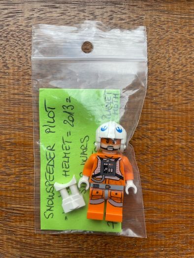 Lego minifigure Snowspeeder Pilot sw0458 - 2013
