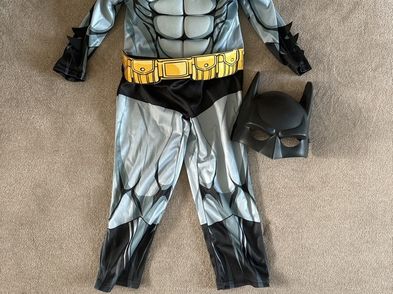 Batman Fancy Dress Outfitcostume Brand New With Tags Age 3 4 For Sale ...