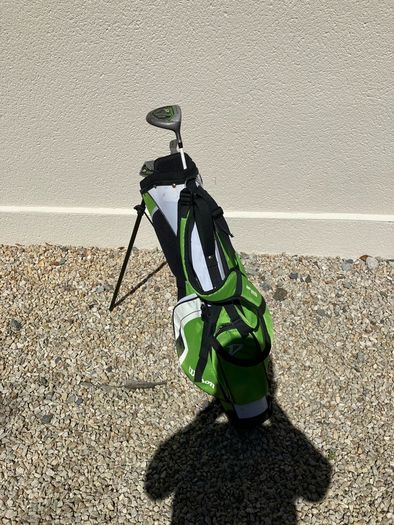 Wilson Deep red junior clubs