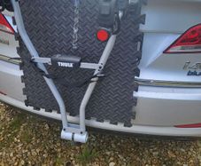 Thule bike rack for  2 bikes (tow bar connection)