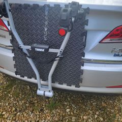 Thule bike rack for  2 bikes (tow bar connection)