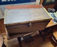 Vintage Shoe Shine box