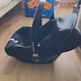 Maxi-Cosi infant car seat with base Image 4