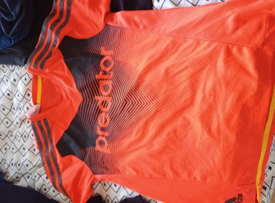 Adidas t-shirt
