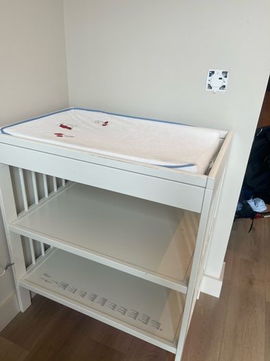 IKEA changing unit