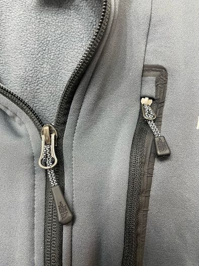 northface hoodie