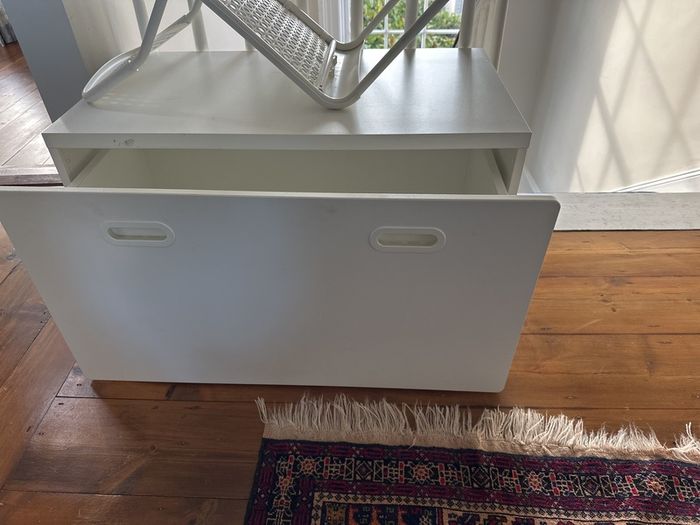 Ikea SMASTAD large white bench lego or toy storage or chest rolling with handles