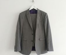Benetti 3 Piece Tapered Silver Suit (40R)