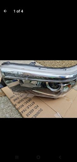 front lights Toyota hilux from 2016