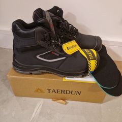 Sefty boots