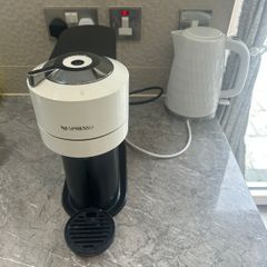 Nespresso coffe maker
