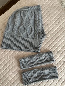 Grey Hood and Gloves Set