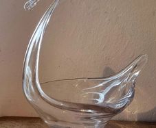 Vintage art glass swan bowl