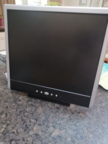 Tft 17" Vga Monitor M17gka