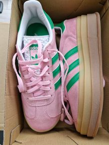 adidas gazelle bold platform trainers pink/green