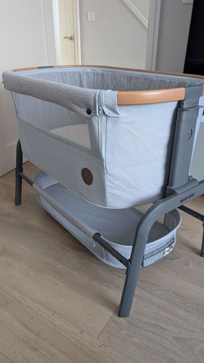 Maxi-Cosi Iora bedside crib
