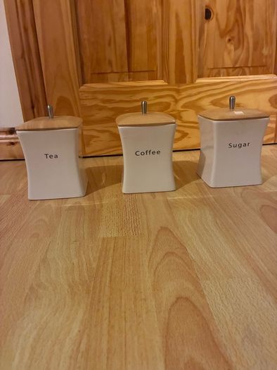 Ceramic Kitchen Storage Set, Bread bin & 3 canisters