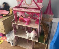 dolls house