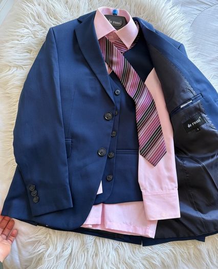 De Rossi 3 piece communion suit includes shirt and tie age 9 years
