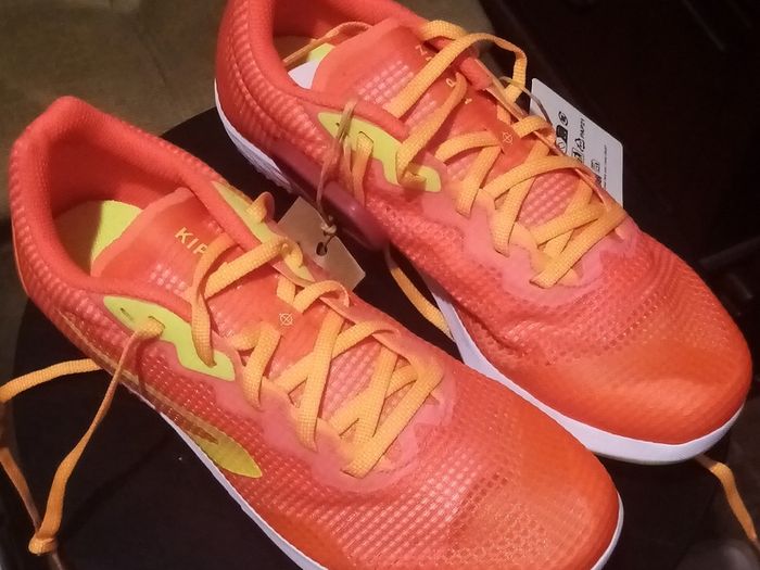 Kiprun running shoes