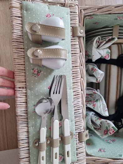 Picnic Basket Set