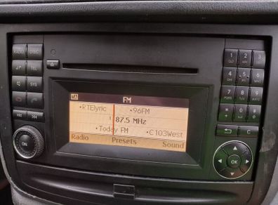 Mercedes radio