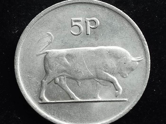 Ireland - 1982 - 5 Pence  - Bull - High Grade - KM.22 - [2024]