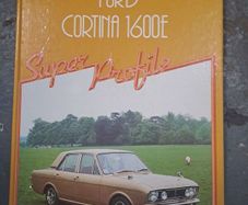 Cortina 1600E  Reference book