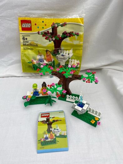 Lego Springtime Scene 40052