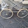 silvercross 70s pram . Needs small clean Image 2