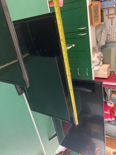 3 Tvs