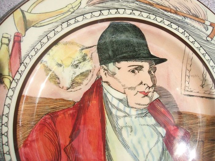 THE HUNTING MAN (D.6282) - a vintage Royal Doulton collector's plate (c.1950's). Excellent condition. PRICE REDUCED