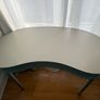Curved desk Image 4