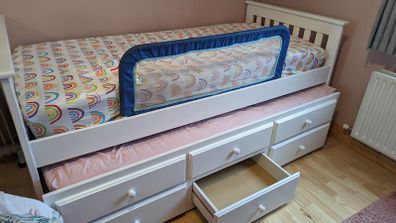 two single beds