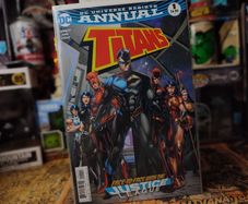 Titans ! Annual ! First Issue ! DC Universe Rebirth ! 2017 ! by DC Comics !