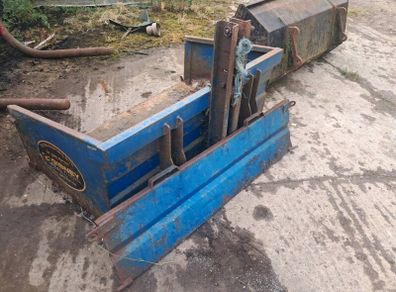 Transport box