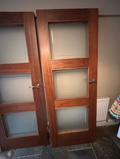 2 glass doors
